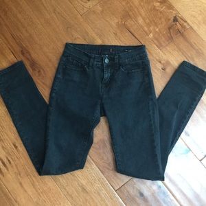 Black skinny jeans